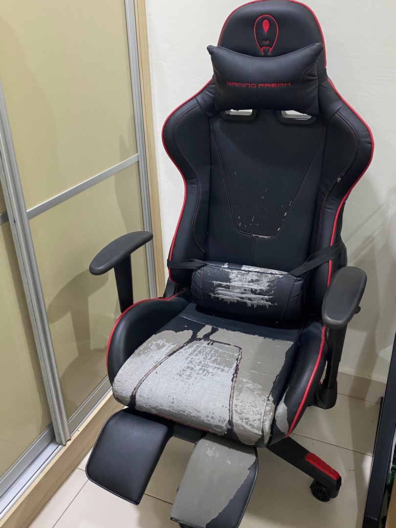 Naga throne gaming chair online