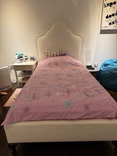 (Category: ) located in . Submitted by lhui888 (Listing ID 1292380458, Image 1). Description: .