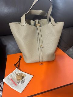 （分類：）位於 。 由 coco_no.5 提交（商品編號 1292358898，圖片 1）。簡介： 。