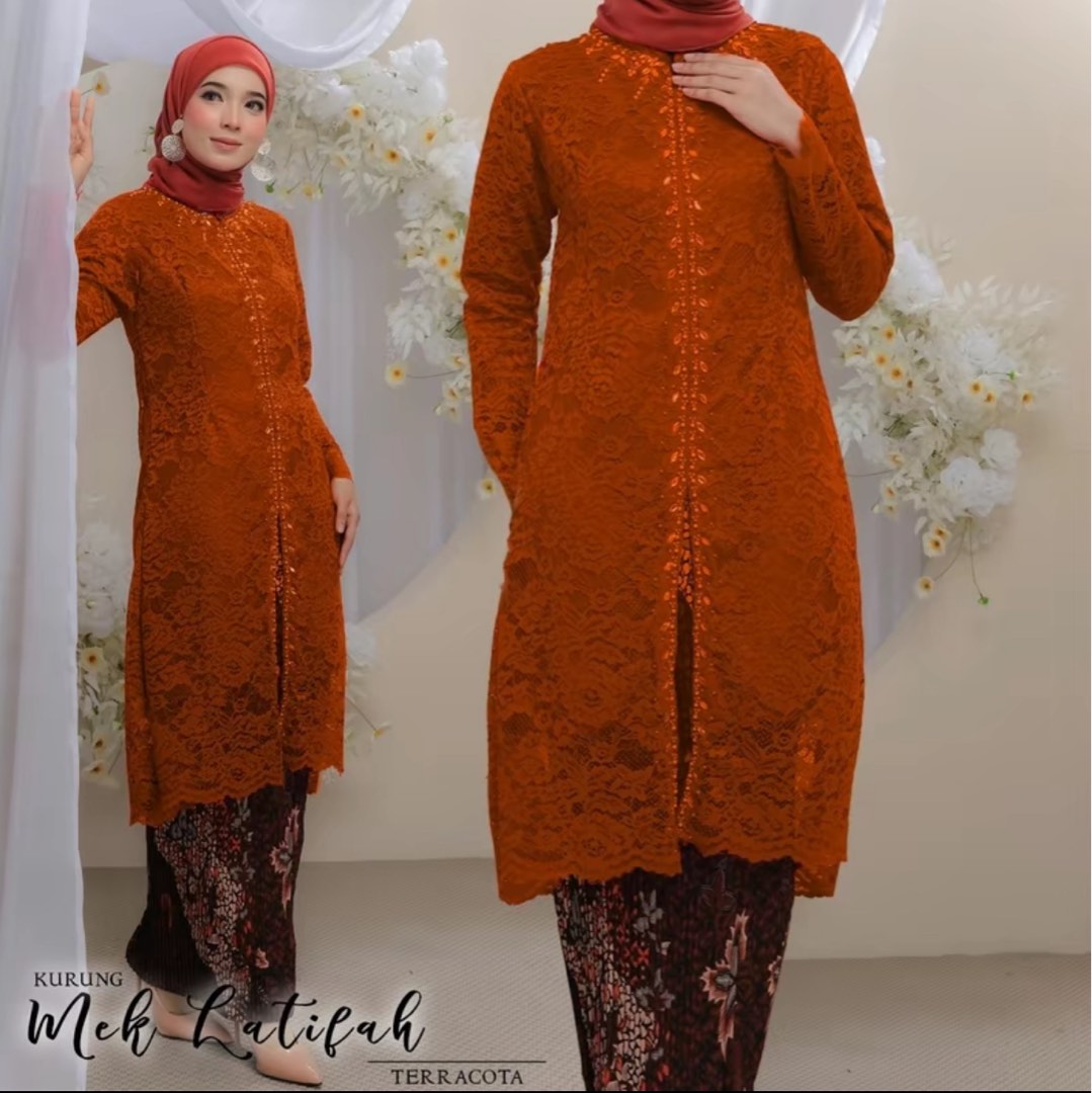 Kurung Brick Orange Full Lace & Labuci Kain Pleated, Women's Fashion,  Muslimah Fashion, Baju Kurung & sets on Carousell