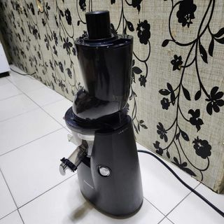 KUVINGS SLOW JUICER