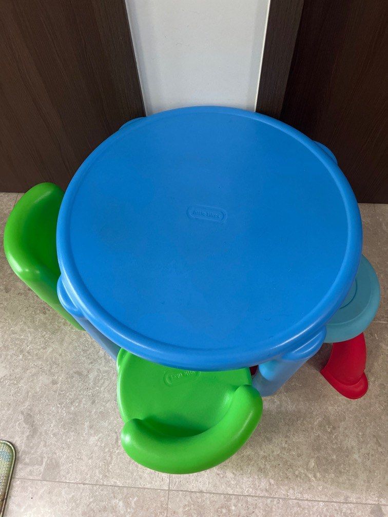 Little tikes bright n store bold table and chairs set