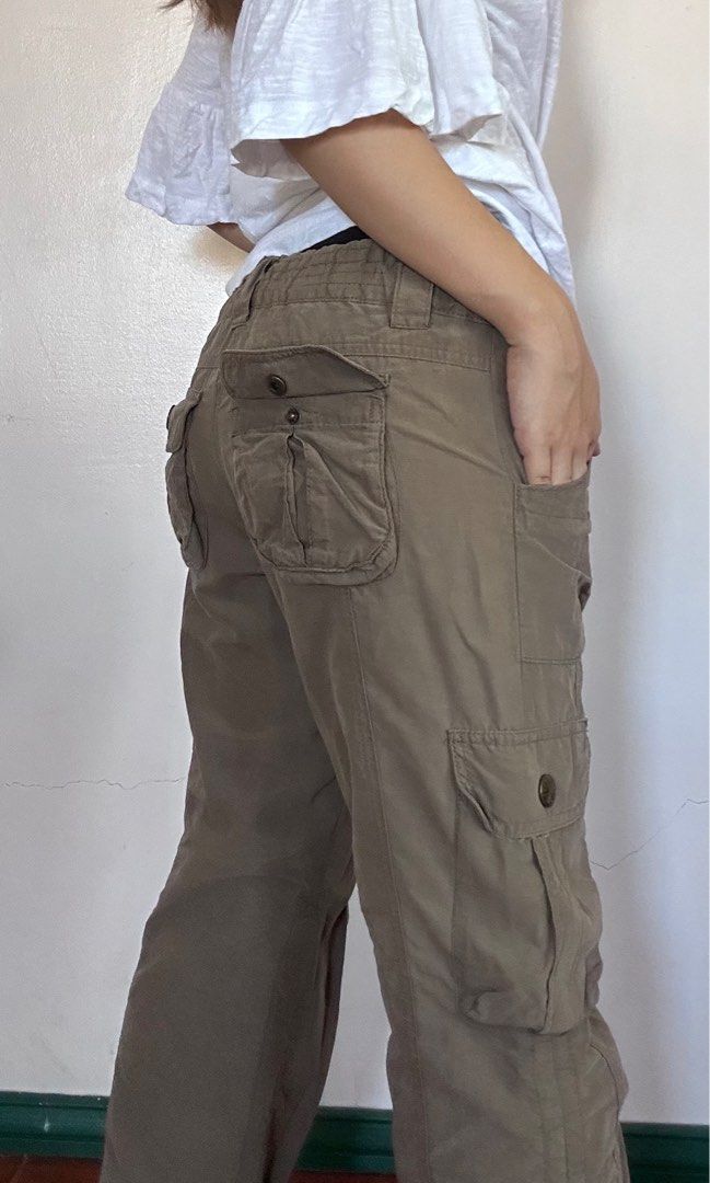 Super Baddie Cargo Pants - Beige