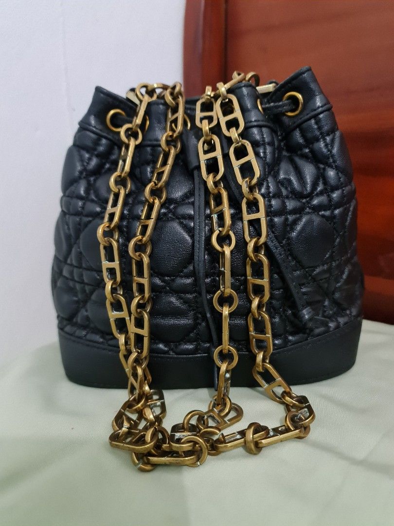 Miss dior bucket bag online