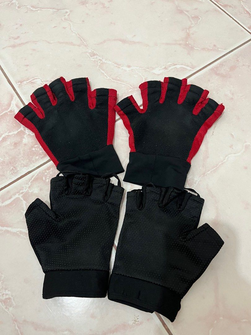 Motorcycle Gloves/Cycling gloves (Category: Activewear) located in San Fernando. Submitted by superdealitems (Listing ID 1292304226, Image 2). Description: For men or women lightly used 2 pairs.