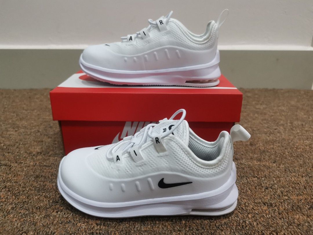 Nike Air Max Axis Baby Shoe