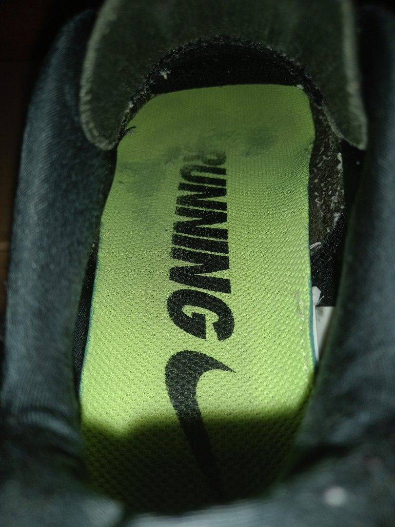 mens olive green nikes