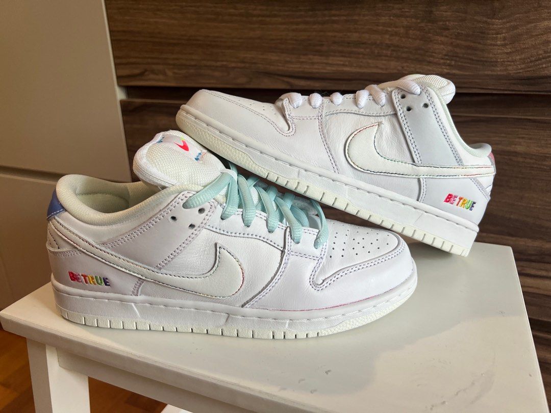 Nike Pride Dunks