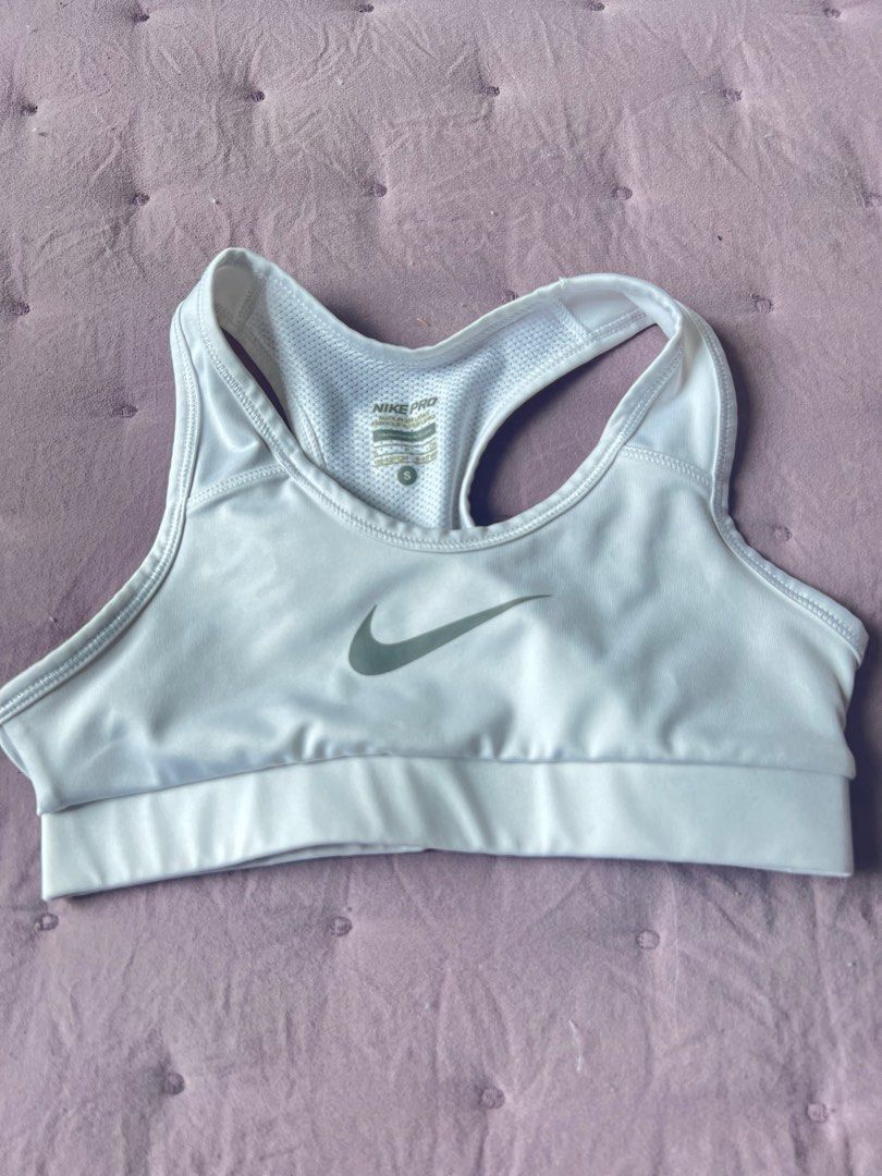 Nike Kids Sports Bra, Size S & M, Men's Fashion, Activewear on Carousell