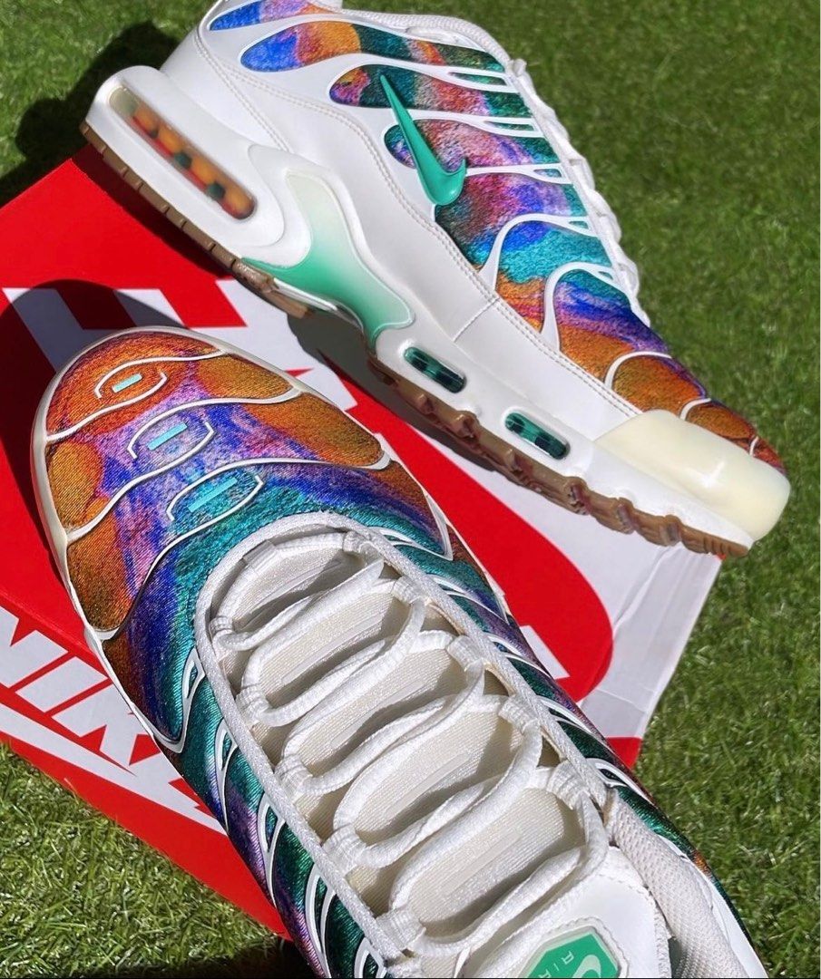 Nike tn galaxy Men s Fashion Footwear on Carousell