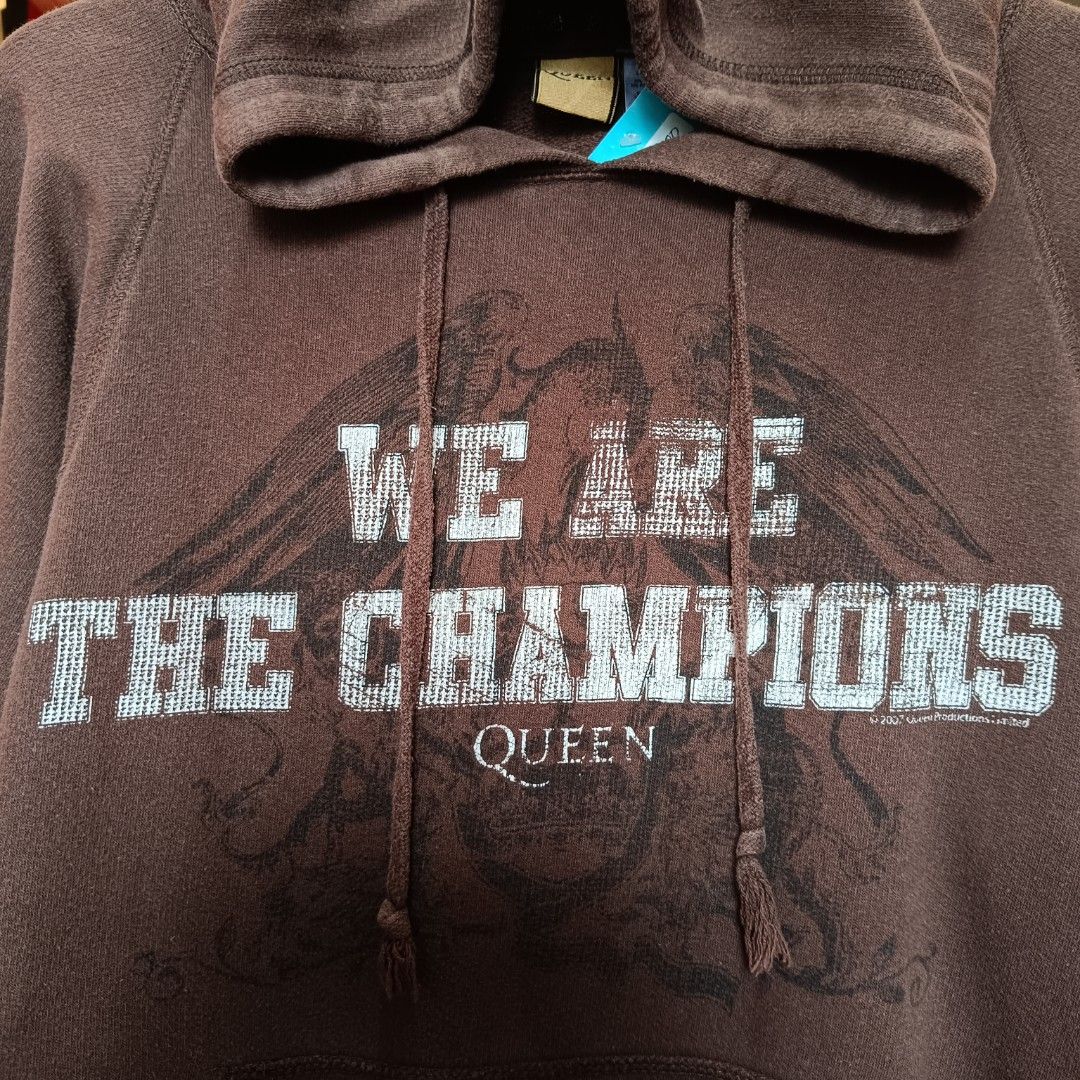 QUEEN We Are The Champion HOODIE Fesyen Pria Pakaian Atasan di Carousell