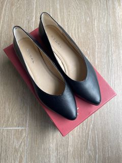 （分類：）位於 。 由 prvince 提交（商品編號 1292328445，圖片 1）。簡介： 。