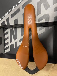 （分類：）位於 。 由 fmkmhk 提交（商品編號 1292291752，圖片 1）。簡介： 。