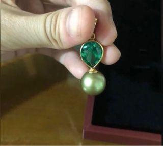 ‼️SALE‼️ PISTACHIO SSP + Emerald in 18k setting