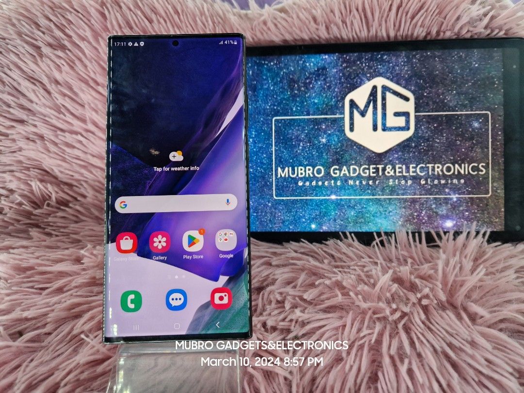 Samsung Note 20 ultra (Category: Samsung) located in Quezon City. Submitted by mubrogadgets (Listing ID 1292279339, Image 1). Description: SUPER SALE!!! 🔥SAMSUNG NOTE 20 ULTRA ❤️ for sale 11,500pesos only ISSUE DEAD PIXEL SA GITNA not affected the performance of unit NO HISTORY REPAIT 100% ORIG NTC APPROVAL ➡️Super linaw ng both camera ➡️flagship phone • 256GB | 8GB • Dynamic AMOLED 2X, 120Hz, HDR10+ •HIGH QUALTY DISPLAY • Inclusion: Fast Charge