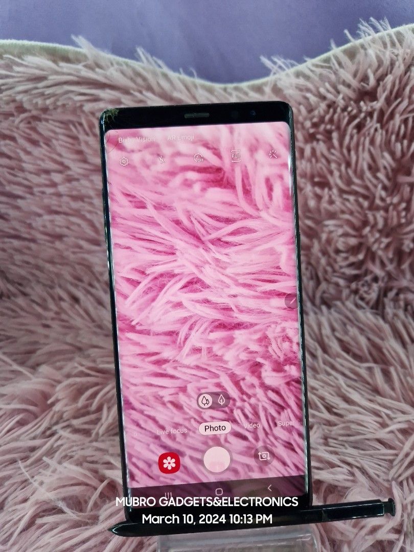 Samsung Note 8 (Category: Samsung) located in Quezon City. Submitted by mubrogadgets (Listing ID 1292279811, Image 2). Description: SUPER SALE!!! 🔥SAMSUNG NOTE 8❤️ for sale 3500 pesos only small crack glass issue at the top of screen may slight amoled burn no history of repair or issue ➡️Super linaw ng both camera ➡️ • 64GB | 6GB • NTC • Inclusion: Replacement Charger • 3 days Store Warranty ✅DIRECT 2ND HAND SUPPLIER. ✅Wholesale/Reseller Price ✅