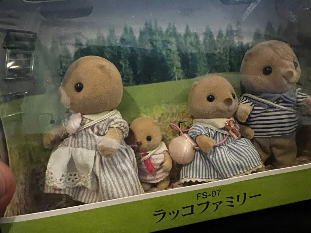 Sea otter Neptune Sylvanian family families Japan edition, Hobbies