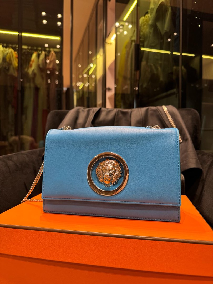 Versace bag lion head outlet