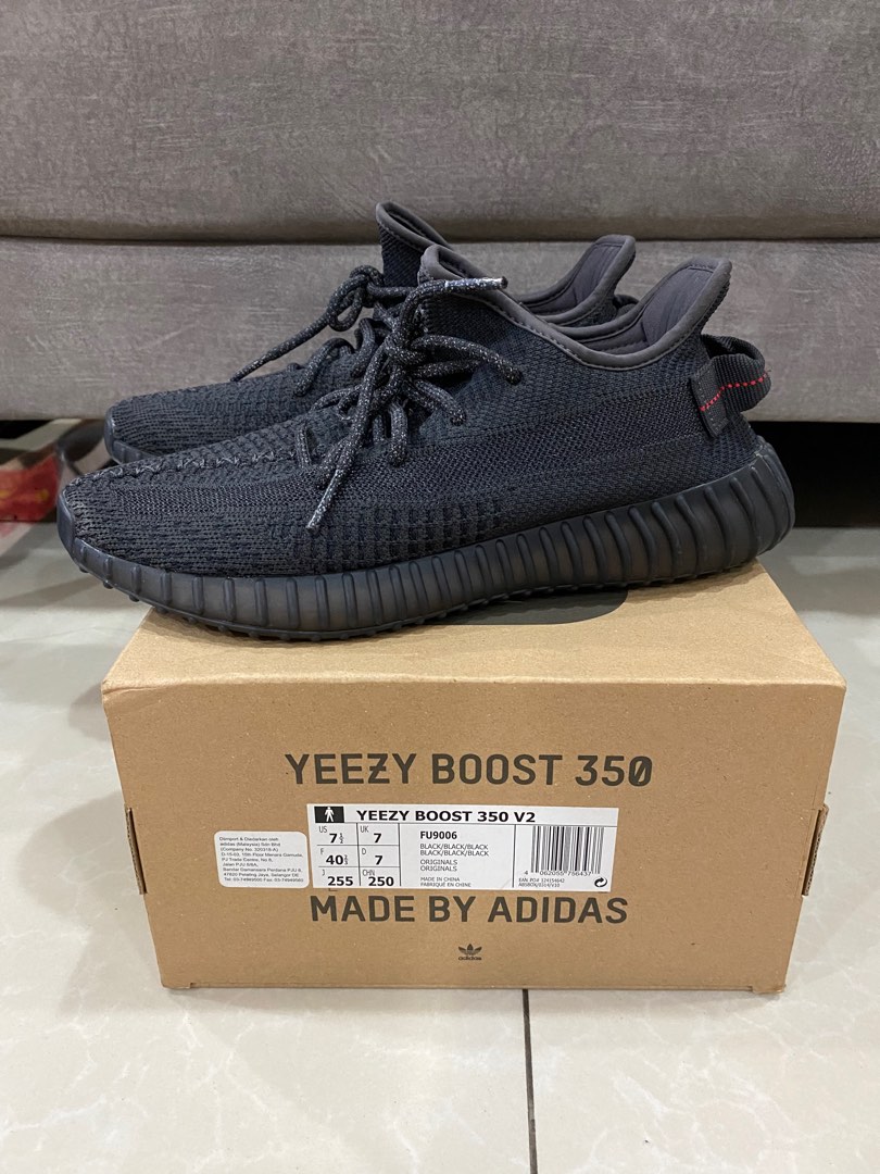 Yeezy 350 black static, Men's Fashion, Footwear, Sneakers on Carousell