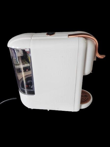 3 in 1 coffee machine. Nespresso, Dolce Gusto, brewed (Category: Coffee Machines & Makers) located in Pasig City. Submitted by joyrj1 (Listing ID 1292453602, Image 2). Description: For sale 3 in 1 coffee machine. Can take nespresso and dolce gusto capsules as well as ground coffee. Slightly used, no box. RFS, prefer pure nespresso. Also have some dolce gusto capsules I can include. P3000 negotiable buyer to pick up from Meralco Avenue, Pasig MoP 