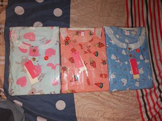 （分類：）位於 。 由 yingchow29 提交（商品編號 1292580615，圖片 1）。簡介： 。