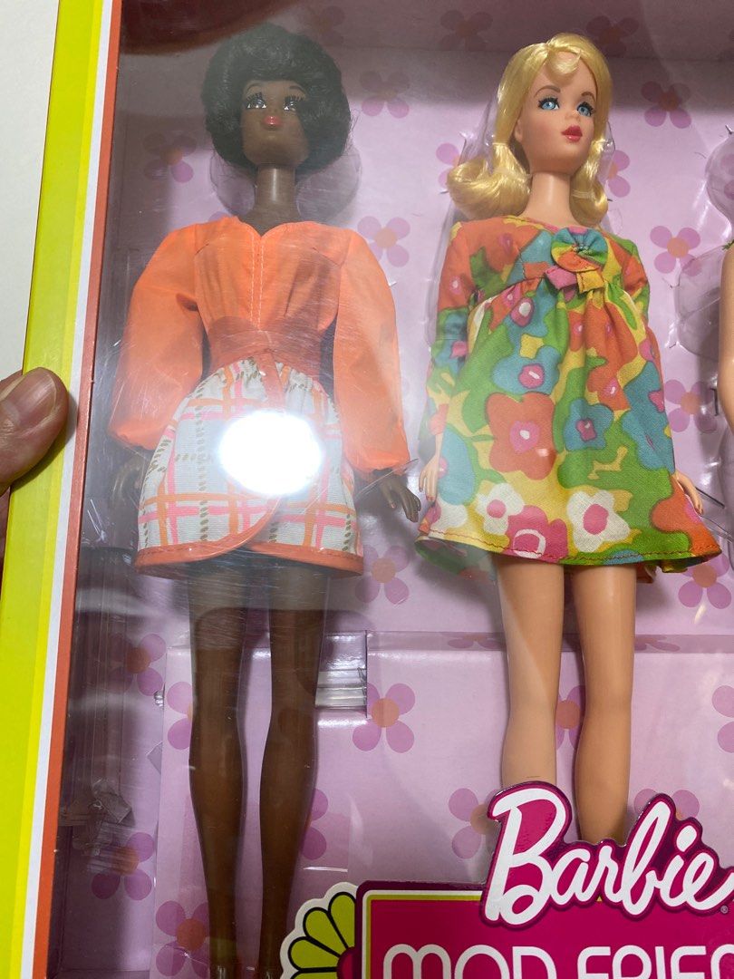 Barbie Mod Friends Reproduction 1968