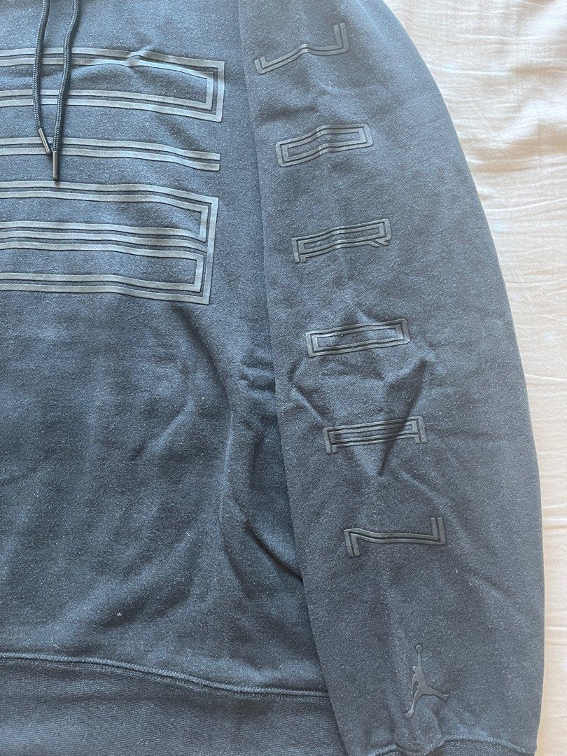 Air Jordan 11 XI Black Hoodie 黑色圍衣XL, 男裝, 上身及套裝, 衛衣