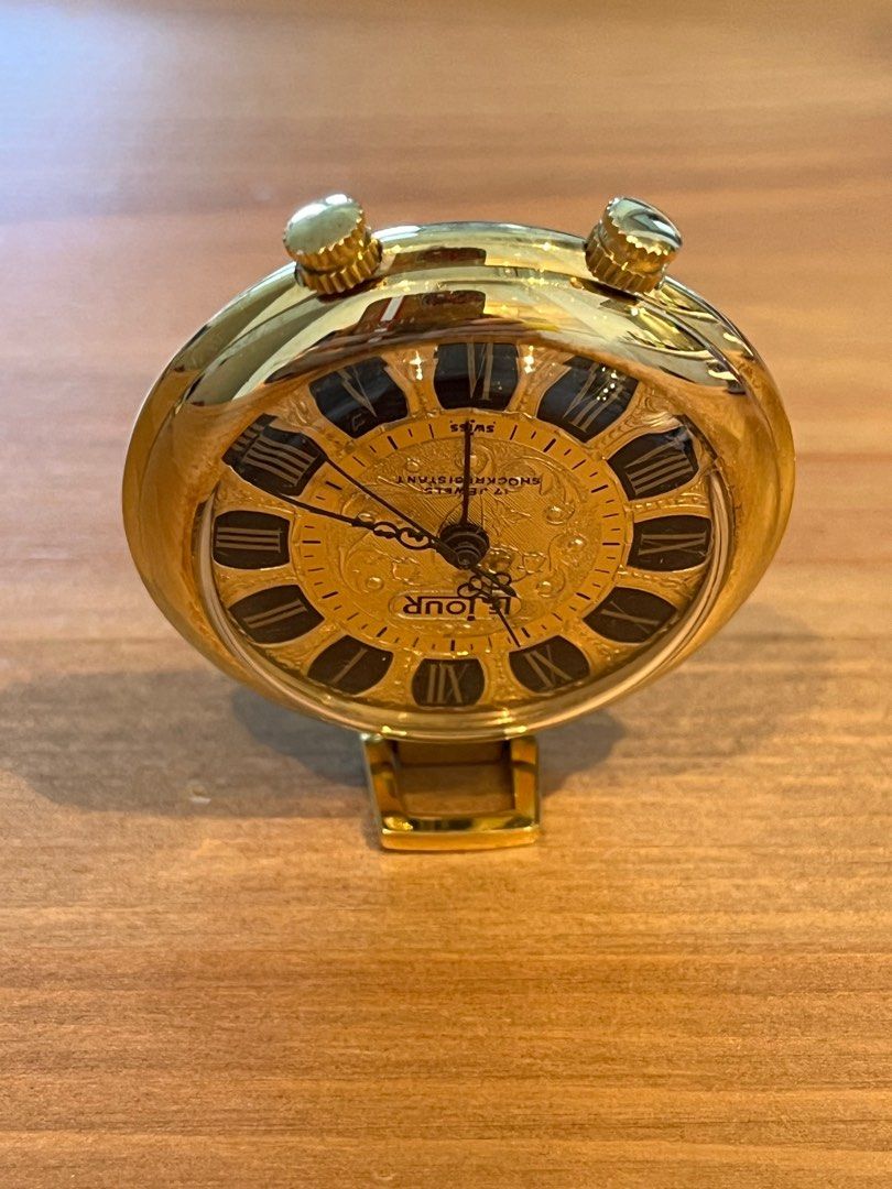 Le jour pocket watch top