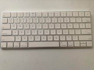 Apple Magic Keyboard A164464164721635329110