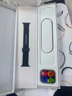 Apple Watch  Series 8