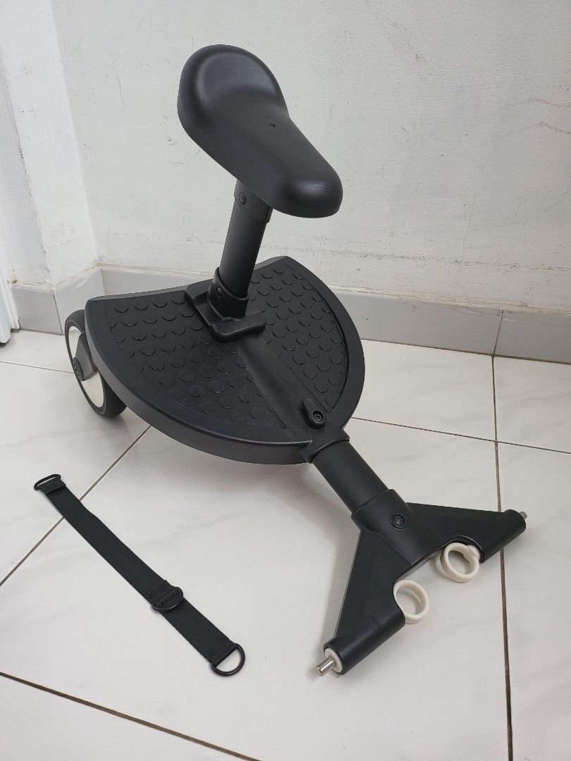 Yoyo wheeled board store