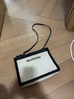 （分類：）位於 。 由 Ilikemywardrobe 提交（商品編號 1292449975，圖片 1）。簡介： 。