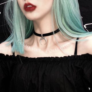 (Category: ) located in . Submitted by goodvibes_collections (Listing ID 1292471796, Image 1). Description: .