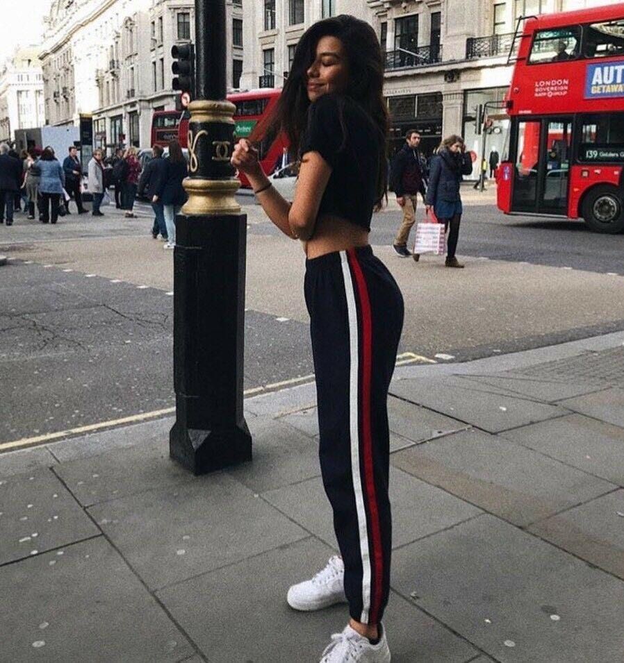 Brandy Melville Zari Sweatpants Authentic Women s Fashion