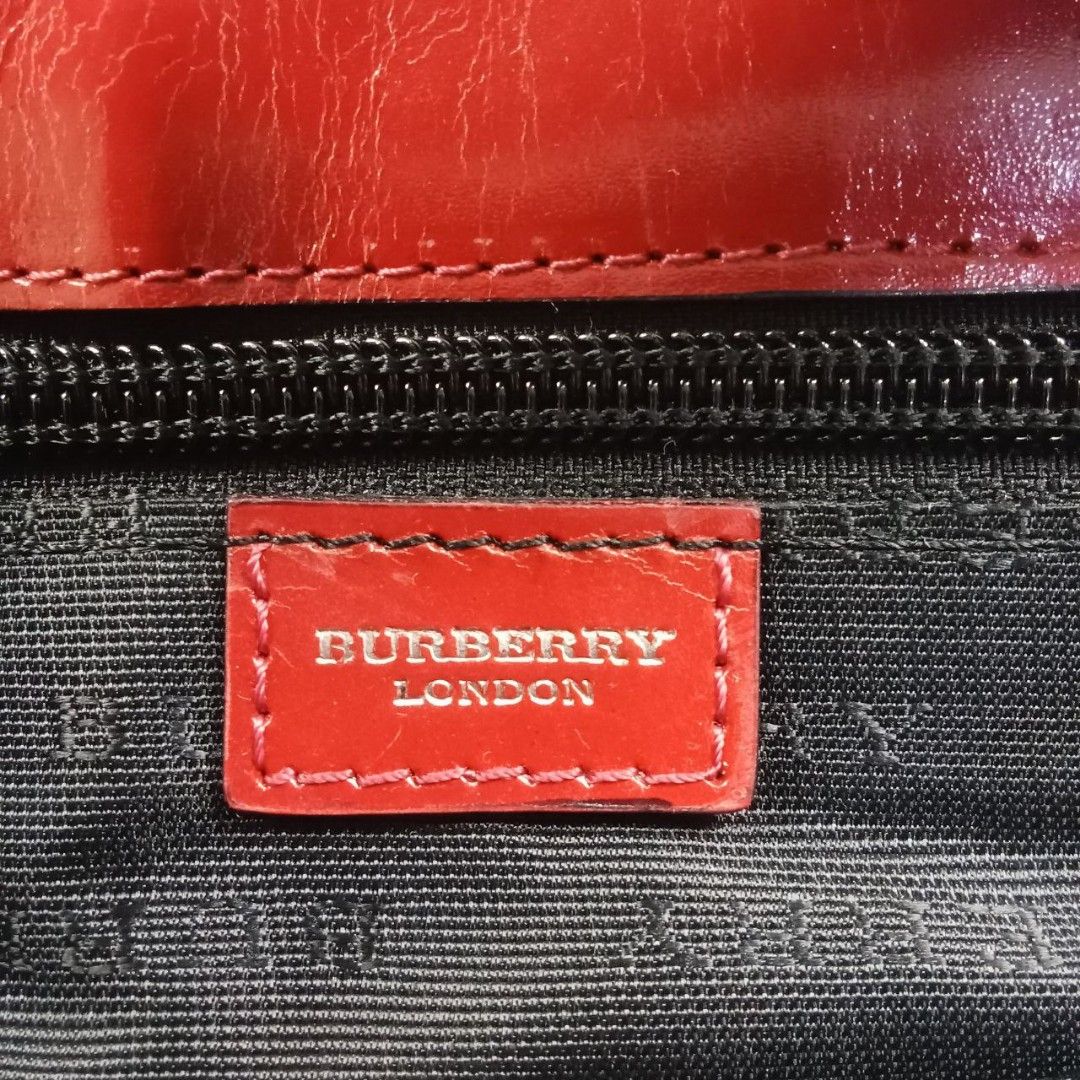Burberry red store label