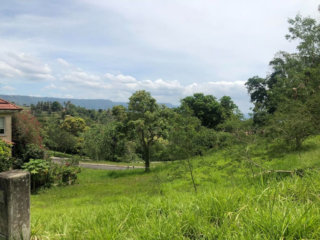 Canyon Woods Lot Laurel Batangas, Property, For Sale, Lot on Carousell