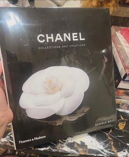 Chanel coffee book sealed/ new