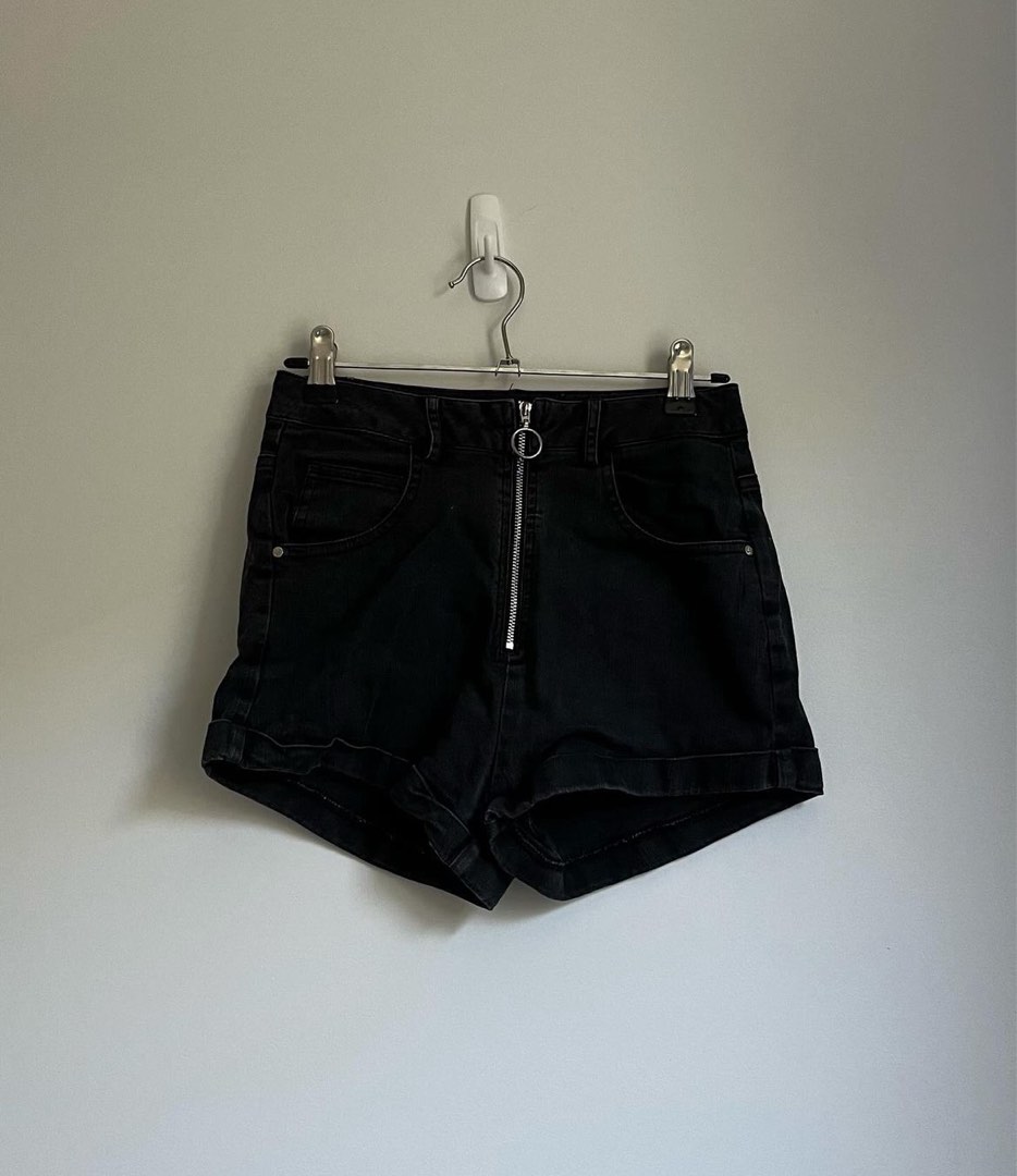 City beach denim shorts top