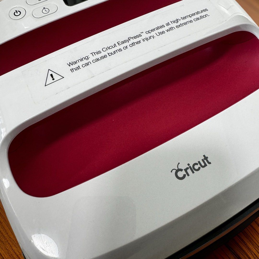 Cricut Easypress 2 9x9 Machine, Hobbies &amp; Toys, Stationery &amp; Craft ...
