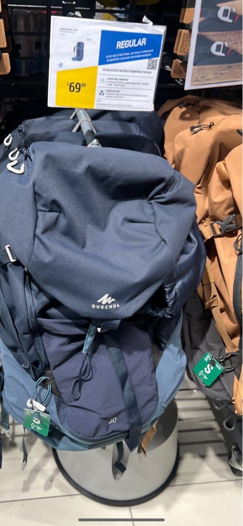 Used once Declathon hiking bag with side cushion Quechua
