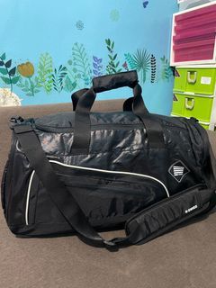 Duffle travel bag - black nylon