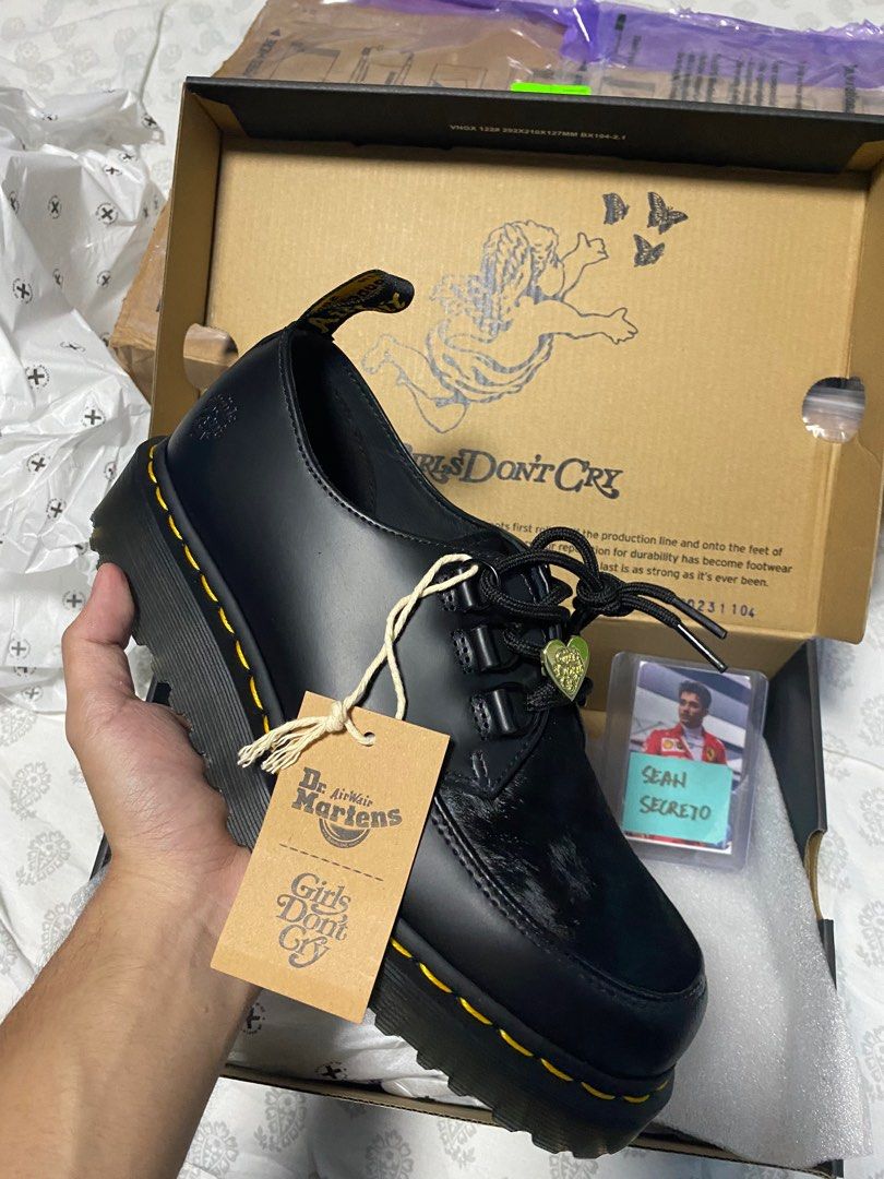 Dr.Martens × Girls Don't Cry - 靴