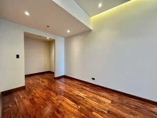 Good deal! Rare 2BR corner unit with upgraded flooring and 2 Parkings in Uptown Ritz, BGC Taguig. Uptown View near British School, ISM, One Uptown, Uptown Parksuites