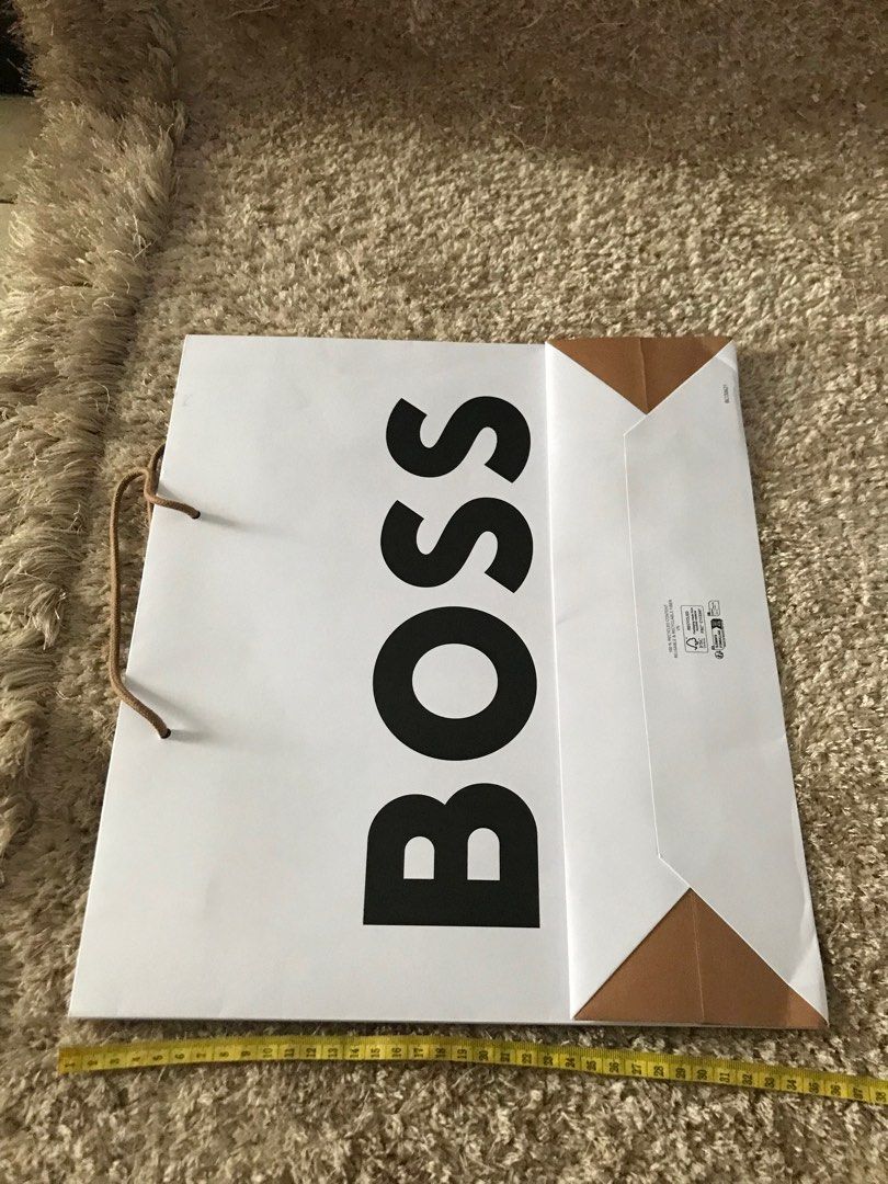 HUGO BOSS PAPER BAG KANTONG BELANJA AUTHENTIC DAN SHOPPING BAG NEW AUTHENTIC SZ LARGE YA INI LIHAT METERAN STOK SATU AJA NIH