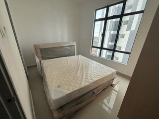 (Category: ) located in . Submitted by robotok (Listing ID 1292489112, Image 1). Description: .