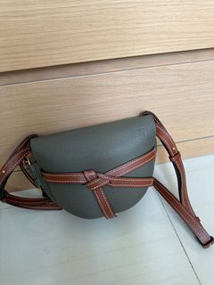 （分類：）位於 。 由 nayiup 提交（商品編號 1292498144，圖片 1）。簡介： 。