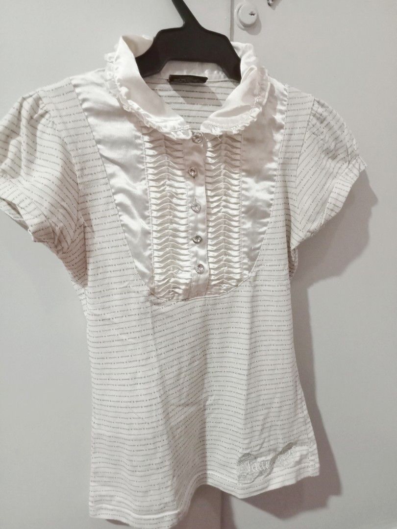 Lolita Blouse Greyish White (Category: Blouses) located in Las Pinas. Submitted by eclairtheloon (Listing ID 1292562306, Image 1). Description: Can fit XS-S Bought from Japan Color is both grey and white in real life. Payment option: Gcash PM for shipping options Location: Quezon City.