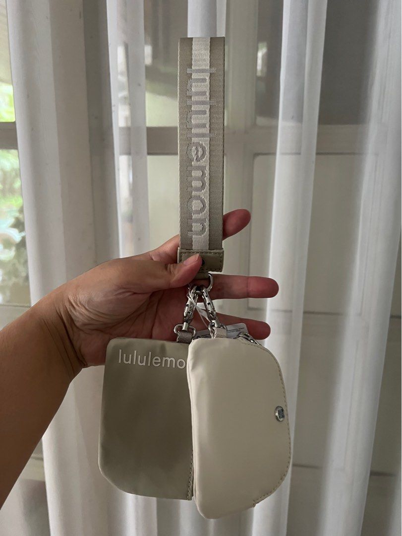Lululemon Dual Pouch Wristlet In White | ModeSens