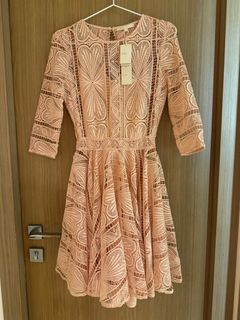 （分類：）位於 。 由 baevintage 提交（商品編號 1292579427，圖片 1）。簡介： 。
