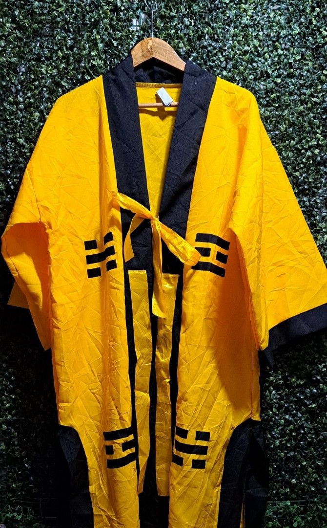 Mens Costume (Category: Sets & Coordinates) located in Batangas. Submitted by yanaspreloved2 (Listing ID 1292595875, Image 2). Description: men costume size large.